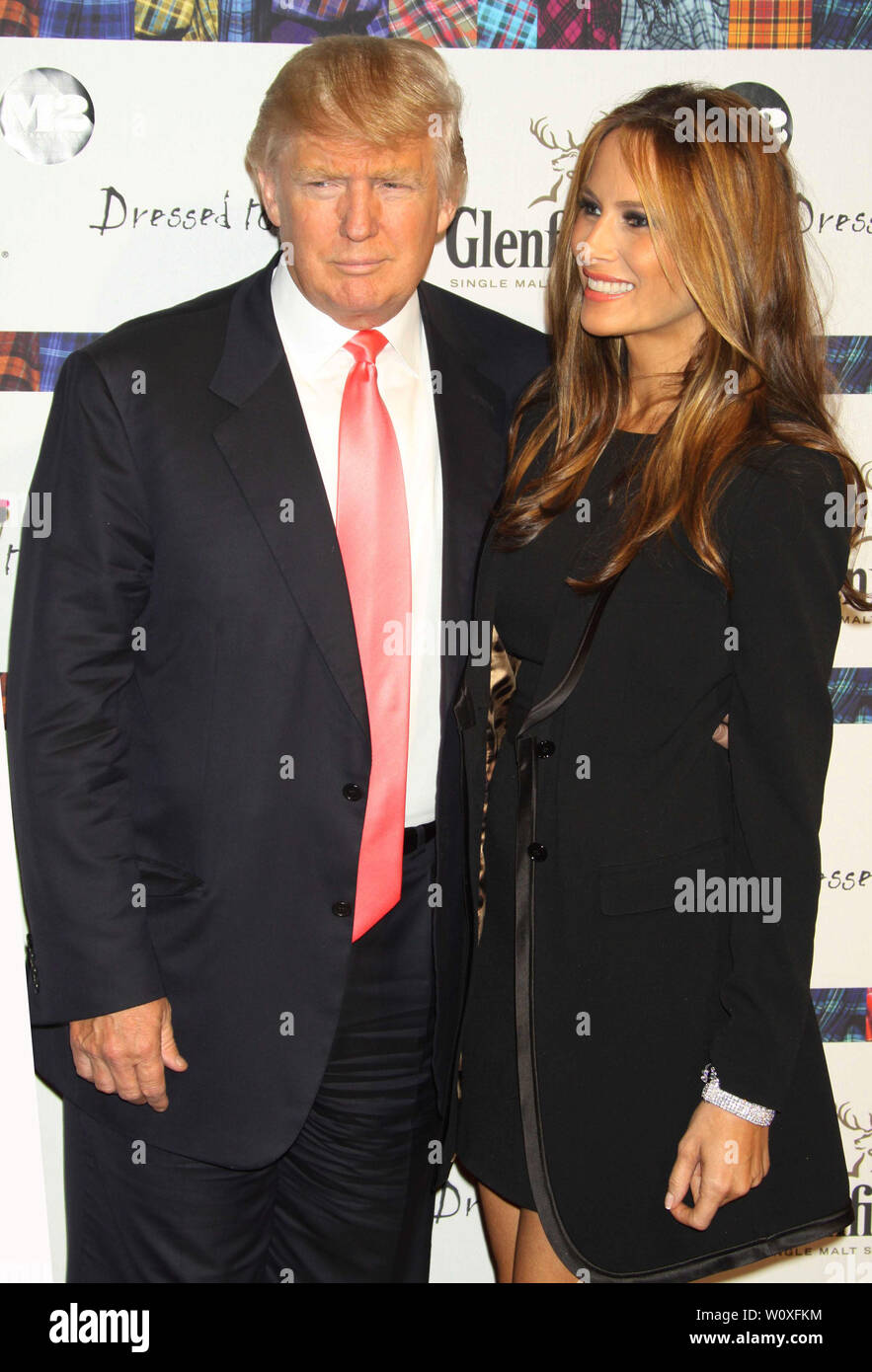 Donald Trump & Melania 2010 Foto von John Barrett/PHOTOlink.net Stockfoto