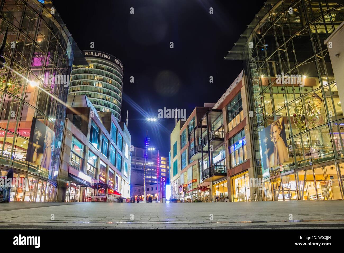 Stierkampfarena Nachtlichter im Zentrum von Birmingham GROSSBRITANNIEN Stockfoto
