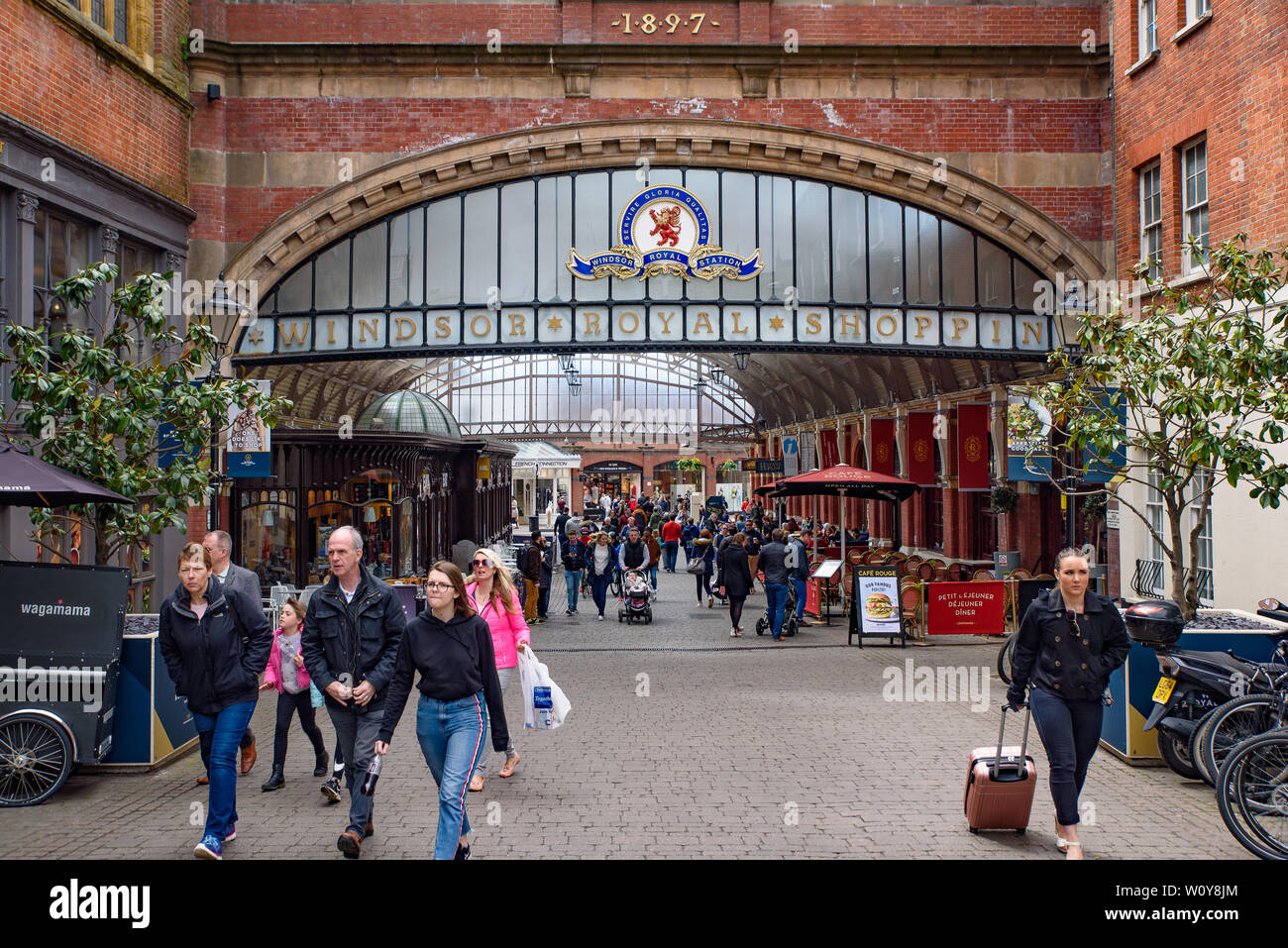 Blick auf die Straße von Windsor in Vereinigtes Königreich Stockfoto