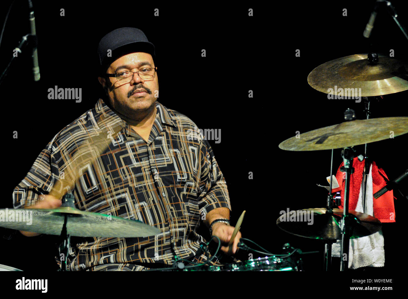 Jazz Drummer Dennis Chambers Stockfoto