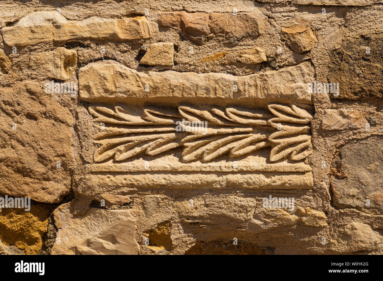 Carving in die Mauern um die Kirche Panagia Angeloktisti, Kiti, Larnaca, Zypern. Juni 201 Stockfoto