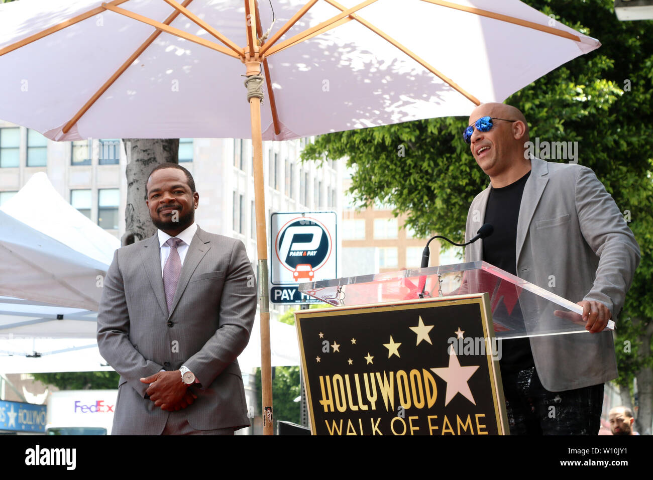 F. Gary Gray Walk of Fame Star Zeremonie auf dem Hollywood Walk of Fame am 28. Mai 2019 in Los Angeles, CA mit: F Gary Grau, Vin Diesel Wo: Los Angeles, Kalifornien, Vereinigte Staaten, wenn: 28. Mai 2019 Credit: Nicky Nelson/WENN.com Stockfoto