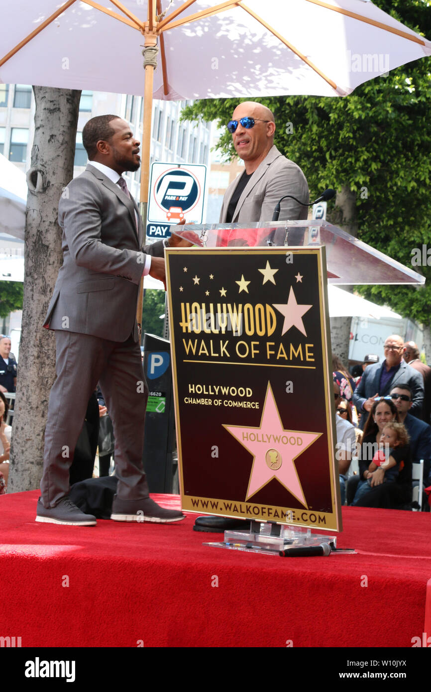 F. Gary Gray Walk of Fame Star Zeremonie auf dem Hollywood Walk of Fame am 28. Mai 2019 in Los Angeles, CA mit: F Gary Grau, Vin Diesel Wo: Los Angeles, Kalifornien, Vereinigte Staaten, wenn: 28. Mai 2019 Credit: Nicky Nelson/WENN.com Stockfoto