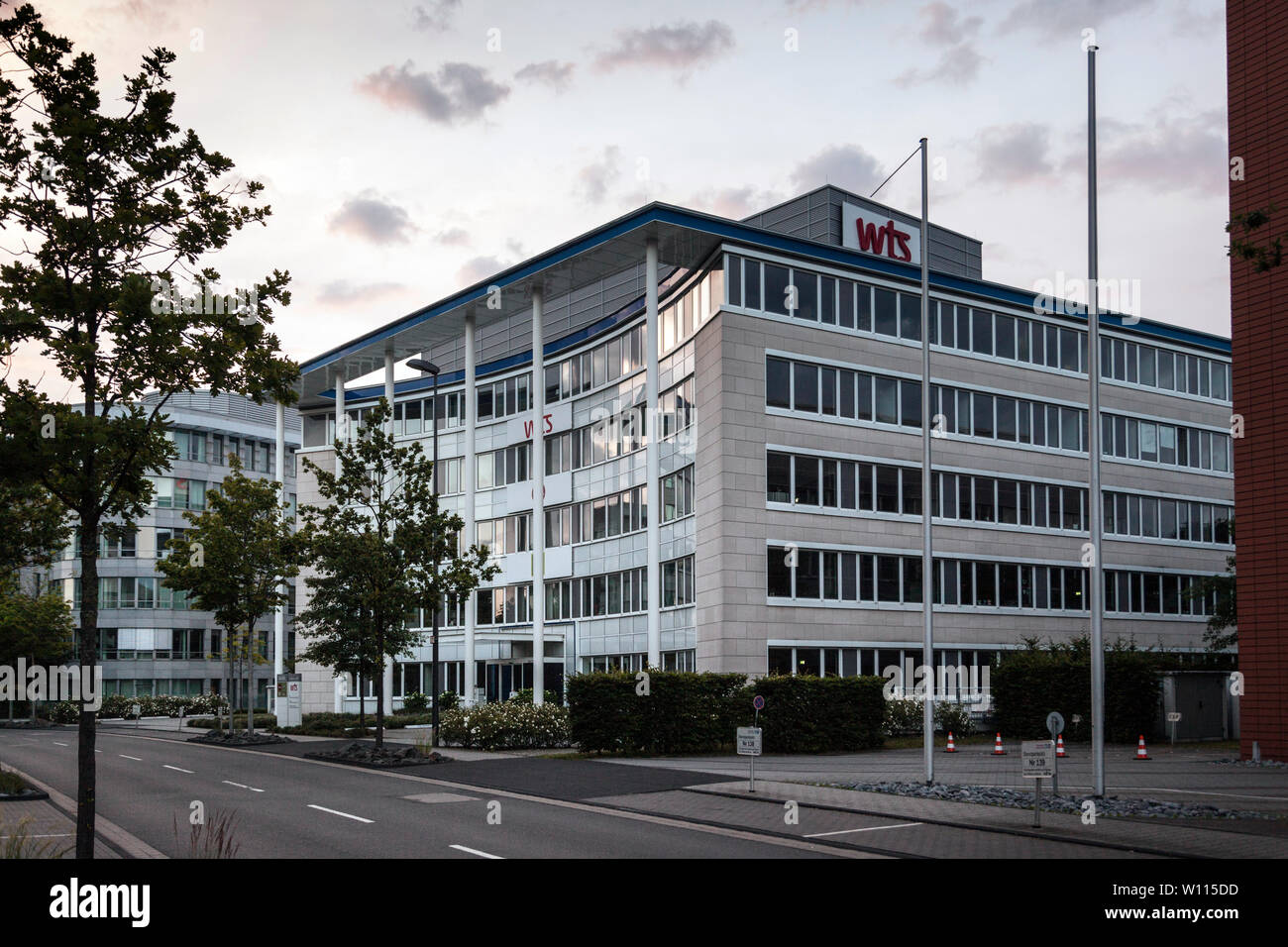 WTS Steuerberarungsgesellschaft - Steuerberatung in Düsseldorf am Flughafen Stockfoto