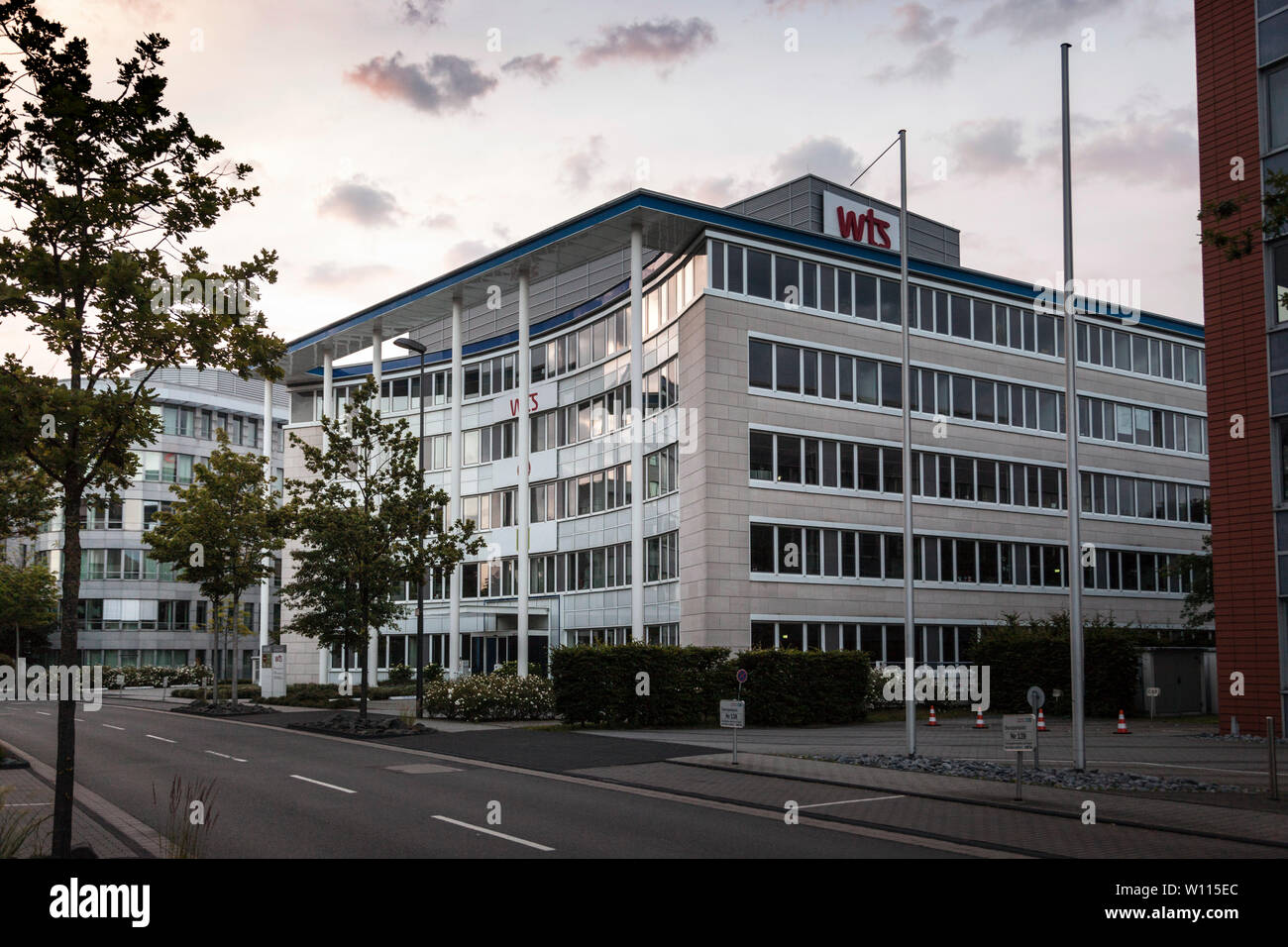 WTS Steuerberarungsgesellschaft - Steuerberatung in Düsseldorf am Flughafen Stockfoto