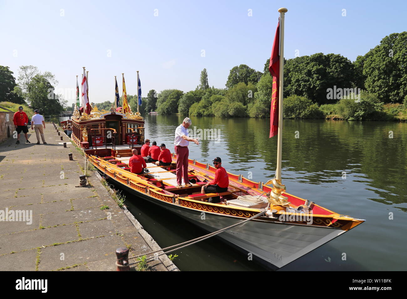 Queen's Royal Barge Gloriana, Tudor ziehen, 29. Juni 2019. Hampton Court Palace, East Molesey, Surrey, England, Großbritannien, Vereinigtes Königreich, Deutschland, Euro Stockfoto