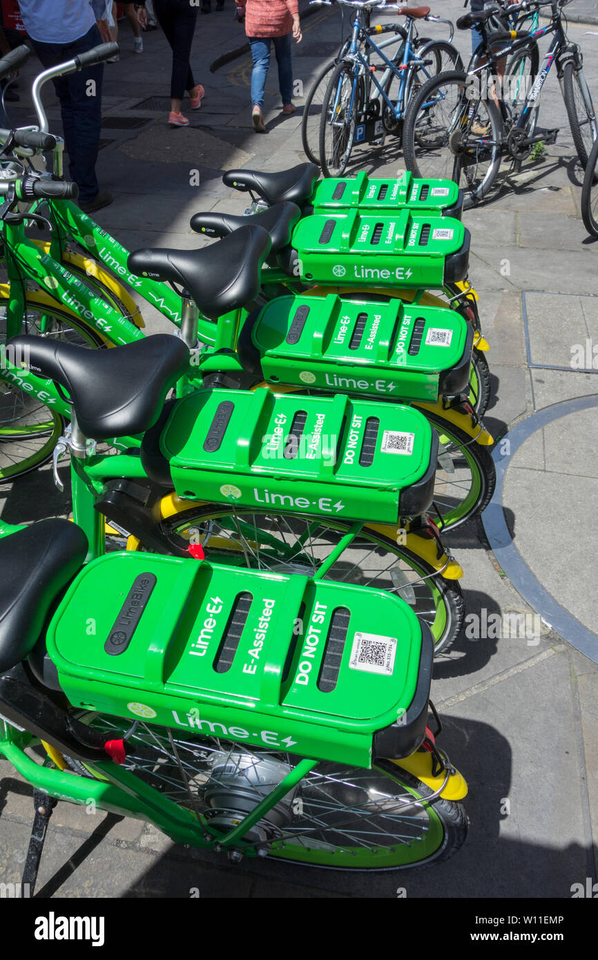 Lime-E-Fahrradverleih im Zentrum von London Stockfoto