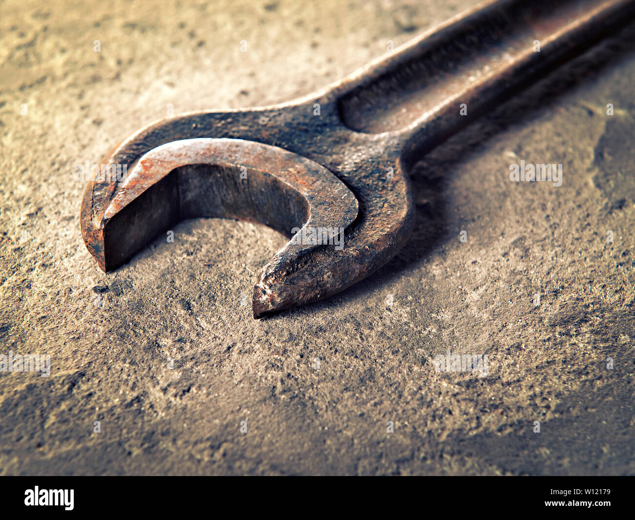 Alten rostigen Schlüssel close-up im Vintage Style Stockfoto