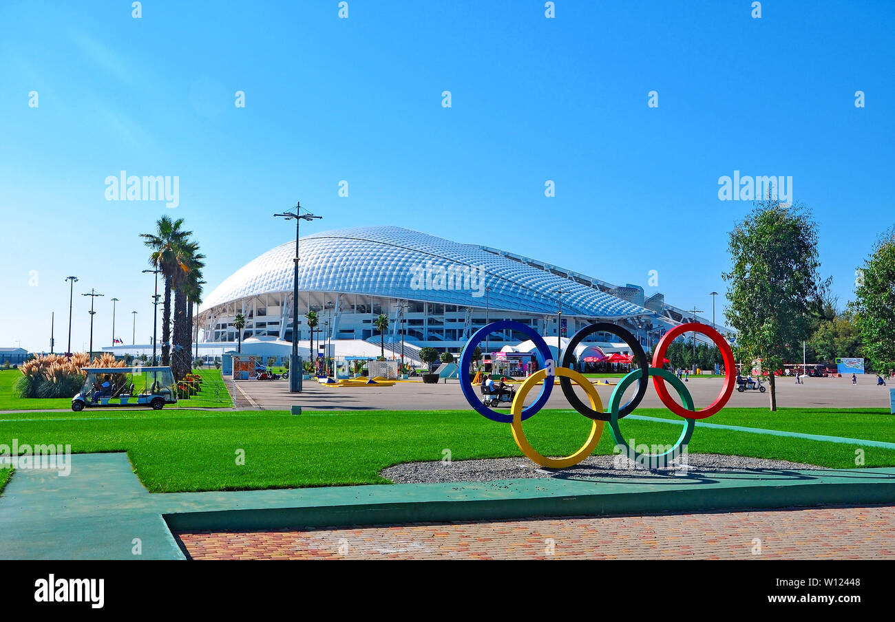 Russland 2. Oktober 2018 Sotschi Olympic Park. Stadion Arena Fisht
