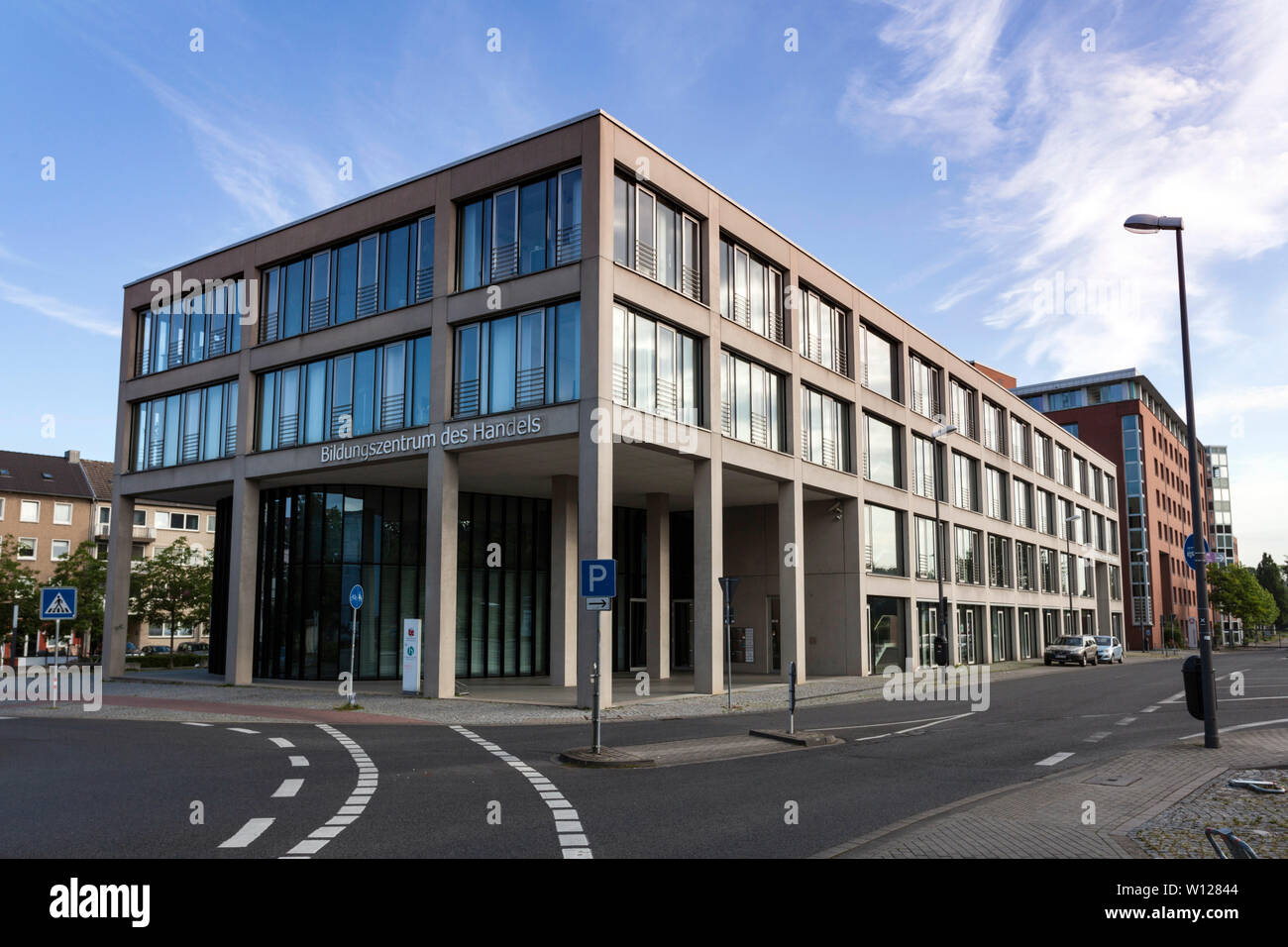 Bildungszentrum des Handels e.V. - Bildungszentrum des Handels an Wickingplatz Stockfoto