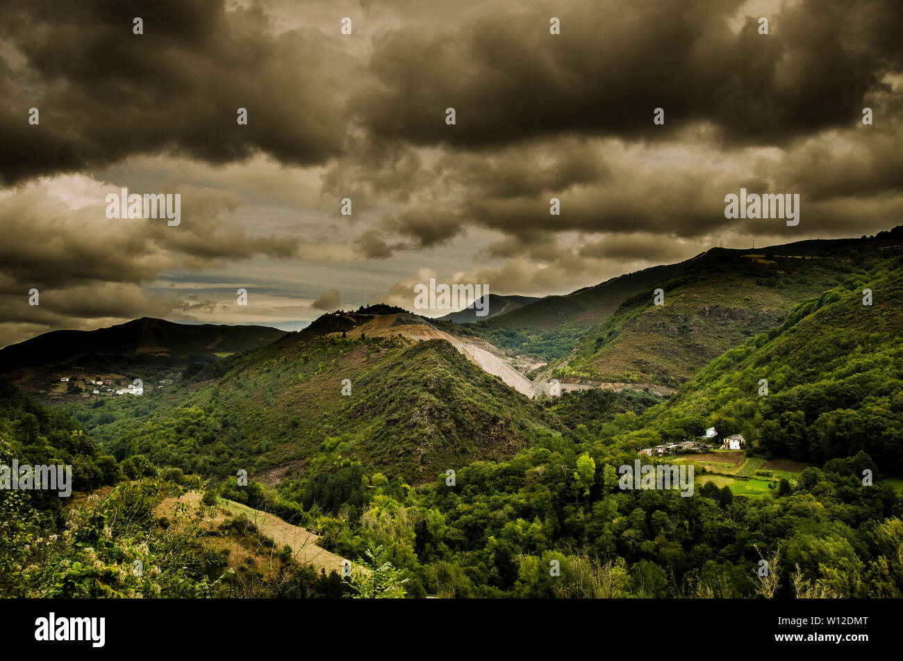 Luftaufnahme der Los Ancares Region in Lugo Galicien Spanien Stockfoto