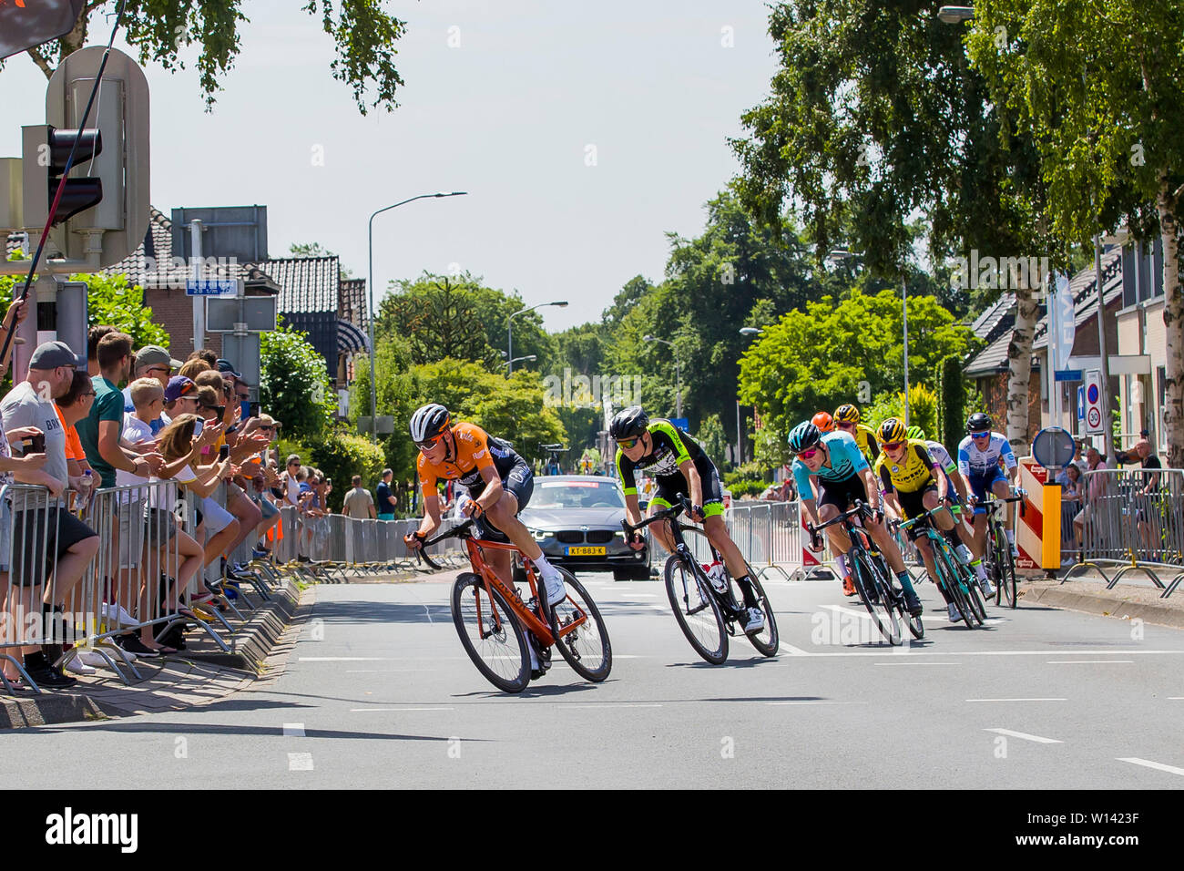 Ede, Niederlande. 30. Juni, 2019. EDE EDE-Centrum, 30-06-2019, Saison 2019/2020, führende Gruppe mit Jos Van Emden, Koen Bouwman, Elmar Reinders Wesley Kreder, Adriaan Janssen, Arne Peters, Thijs de Lange, Luuc Bugter während NK Radfahren Straße Elite 2019 Credit: Pro Schüsse/Alamy leben Nachrichten Stockfoto