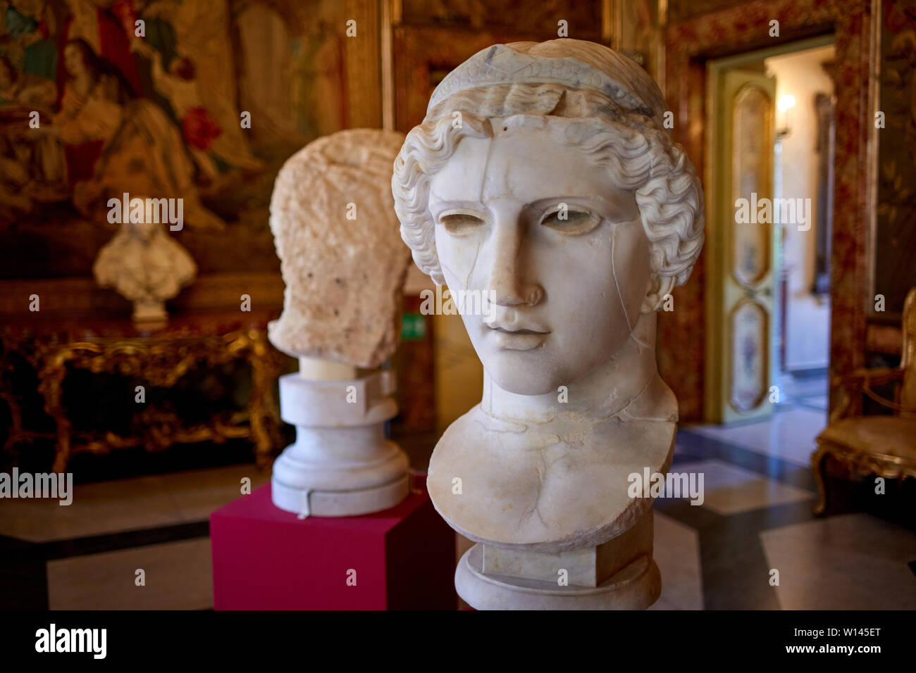 Antike römische Skulpturen im Kapitolinischen Museum in Rom Stockfoto