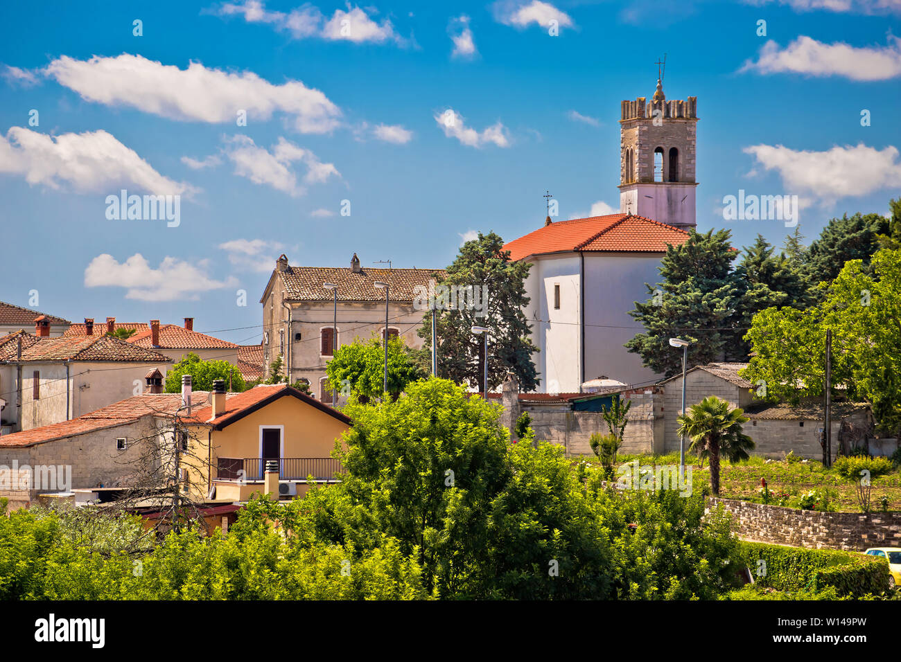 Malerische Stone Village in Nova Vas, Istrien Kroatien Stockfotografie -  Alamy