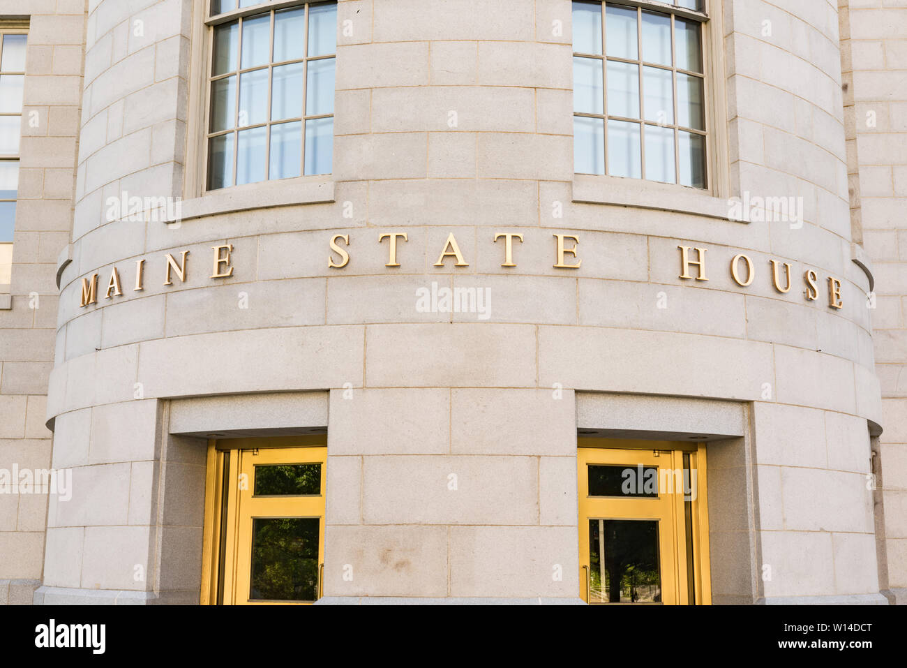 Eingang zu den Maine Capitol Building in Augusta Stockfoto
