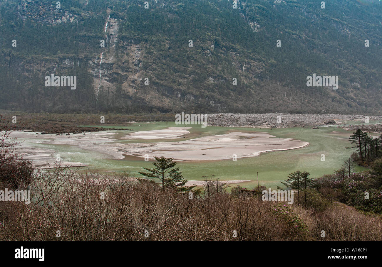 Lachung Fluss Stockfoto