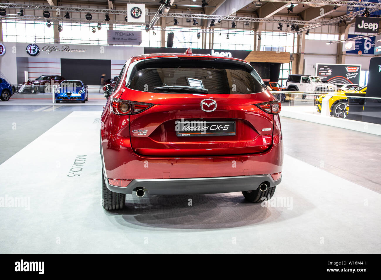 Poznan, Polen, März 2019 rot metallic Mazda Alle - neue CX-5 AWD bei Poznan International Motor Show, Crossover-SUV hergestellt in Japan von Mazda Stockfoto