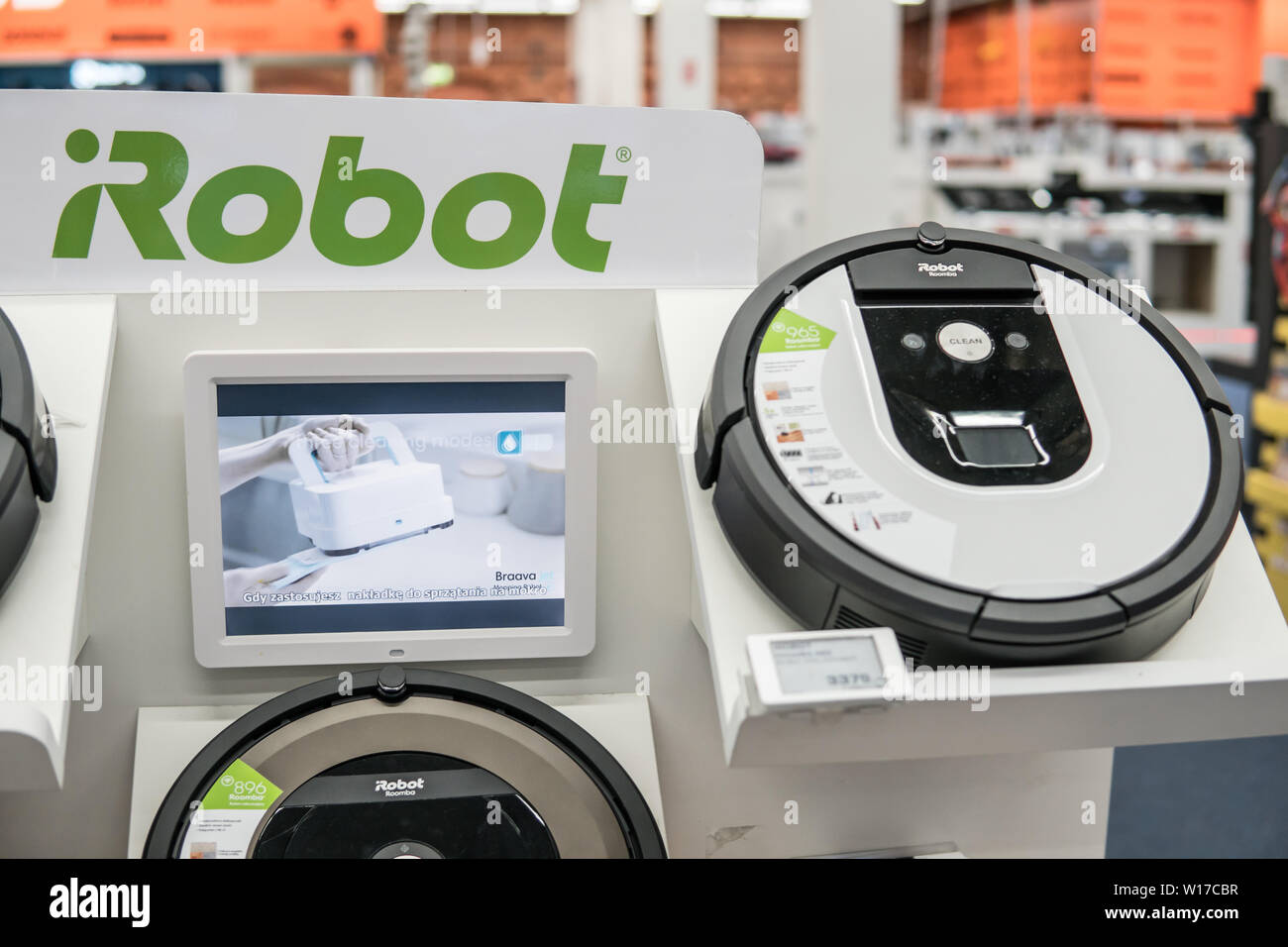 Intelligente reinigungsroboter -Fotos und -Bildmaterial in hoher Auflösung  – Alamy