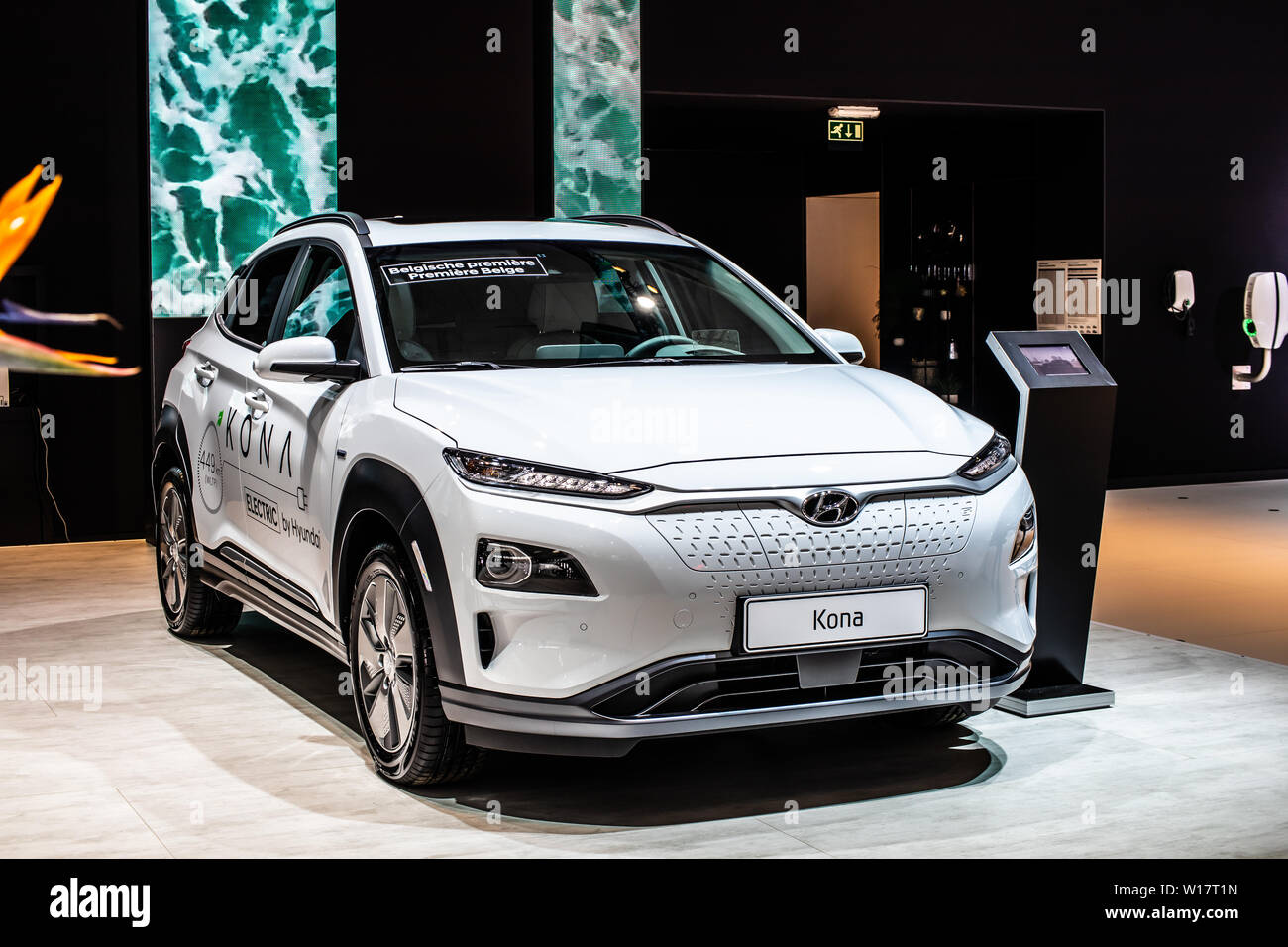 Brüssel, Belgien, Jan 2019 weiß Hyundai Kona Electric, Brüsseler Motor Show von südkoreanischen Automobilhersteller Hyundai produziert Stockfoto