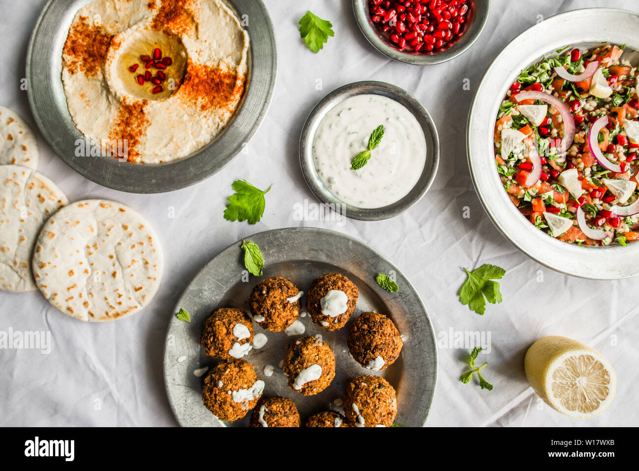 Auswahl an traditionellen arabischen und jüdischen gesundes Essen, vegan und vegetarisch Stockfoto
