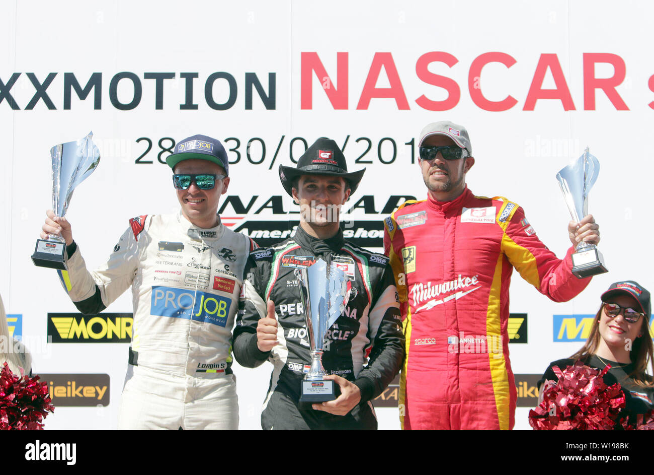 Die meisten, Tschechische Republik. 30. Juni 2019. Von links Stienes LONGIN (BEL/PK Carsport/BEL/Chevrolet Camaro), Loris HEZEMANS (NLD/Hendriks Motorsport/NLD/Ford Mustang), Romain IANNETTA (FRA/Racing Engeneering/ESP/Ford Mustang). NASCARWhelenEuroSeries, NASCAR GP Tschechien, Runde 7, Elite 1,. Die meisten/Tschechien, Autodrom Most, Juni 30, 2019, Quelle: Wolfgang Fehrmann/ZUMA Draht/Alamy leben Nachrichten Stockfoto