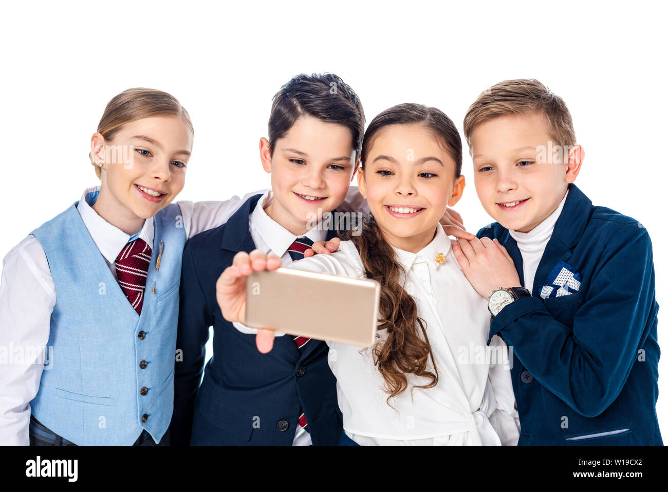 Glückliche Schüler vorgibt, Geschäftsleute, die auf dem Smartphone selfie isoliert Auf, Weiß zu sein Stockfoto