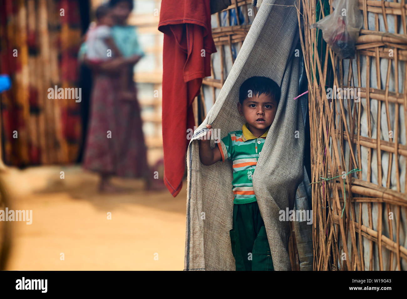 Porträt eines Kindes in Kutupalong Rohingya Flüchtlingslager, Bangladesch Stockfoto