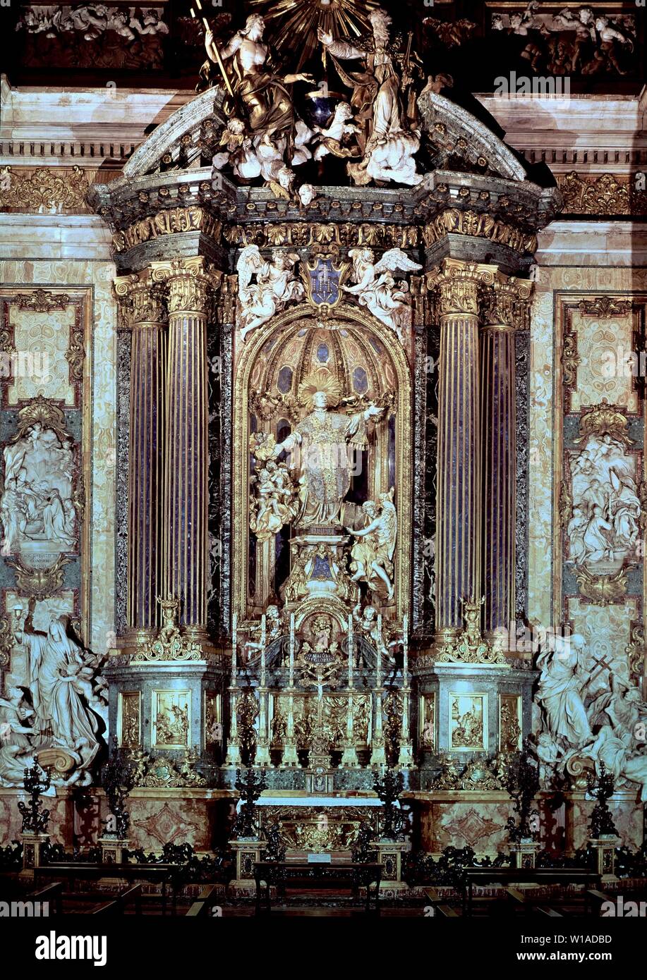 Innenraum - Altar "TRIUNFO DE SAN IGNACIO" 1696/1700 - EL MAS RICO DE ROMA. Autor: Andrea Pozzo. Lage: Iglesia del Gesu. Rom. ITALIA. Stockfoto