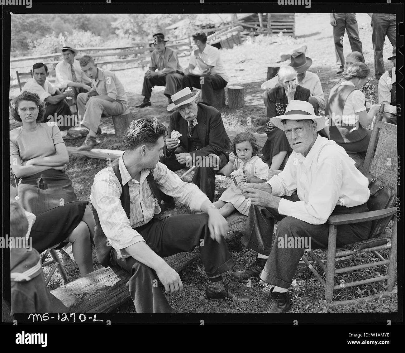 Englisch: Über dreihundert Menschen das jährliche Treffen der England Familie besuchte. Diese Familie hat in diesem Bereich über 100 Jahre gewesen, und jetzt gibt es so viele wie 5000 Mitglieder der Familie im Abschnitt zu sein. Vor hundert Jahren waren sie alle Landwirte, jetzt, fast alle Arbeiten in der Zechen. Hensley Hohl, McDowell County, West Virginia. Stockfoto
