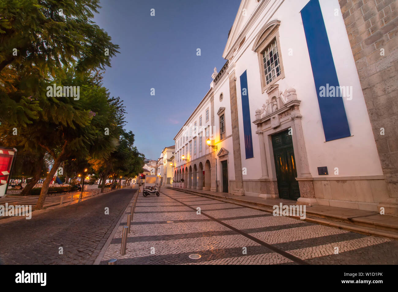 Die historische Innenstadt im Garten Manuel Bivar der Stadt Faro, Portugal. Stockfoto