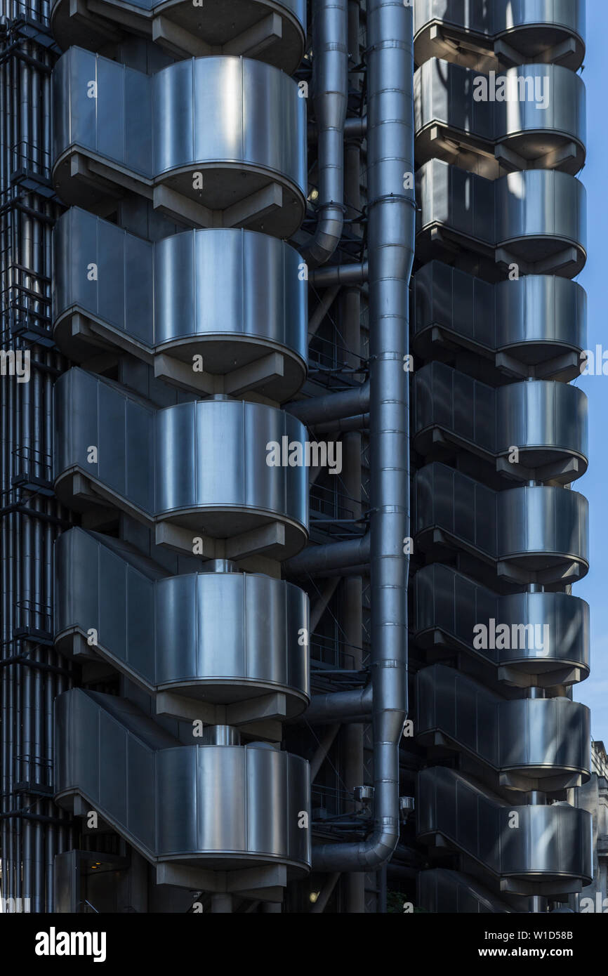 Die Lloyd's Building in London's Main finalcial Bezirk der Stadt. Das Gebäude ist ein führendes Beispiel der radikalen Bowellism Architektur. Stockfoto