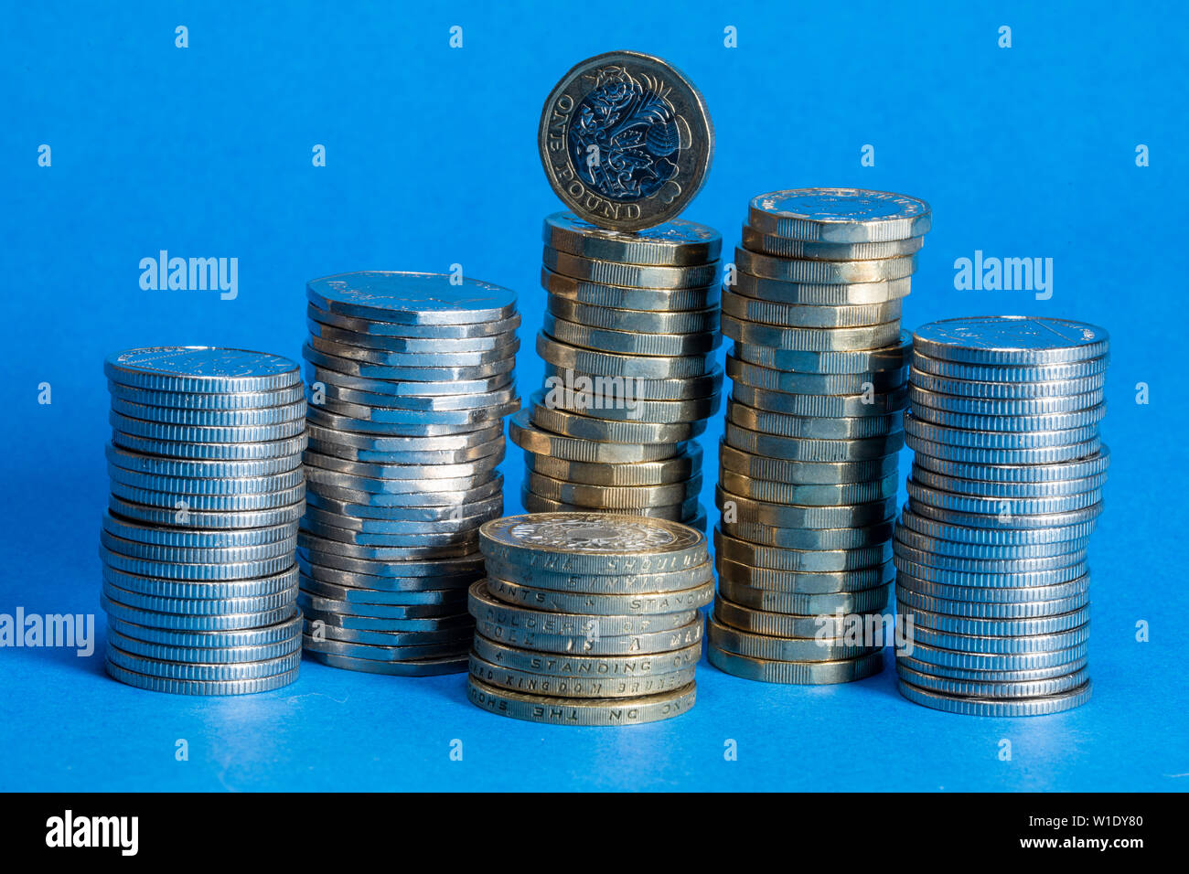 Englisch Währung Stapel von Münzen Stockfoto