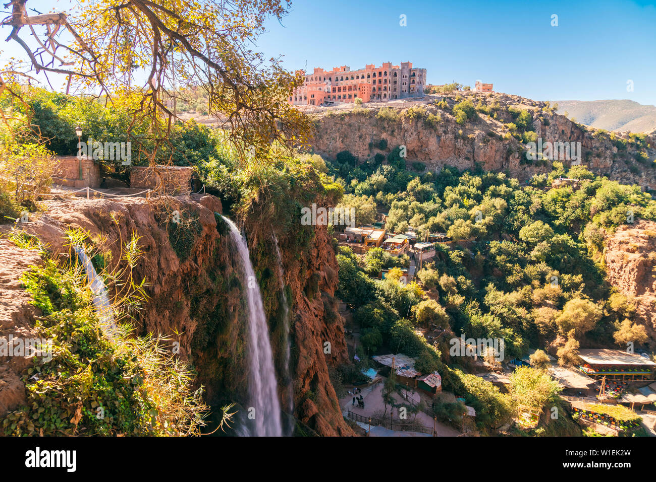 Ouzoud Wasserfälle sind in der Nähe von Aigremont Atlas Dorf Tanaghmeilt, in der Provinz Azilal, Marokko, Nordafrika, Afrika Stockfoto