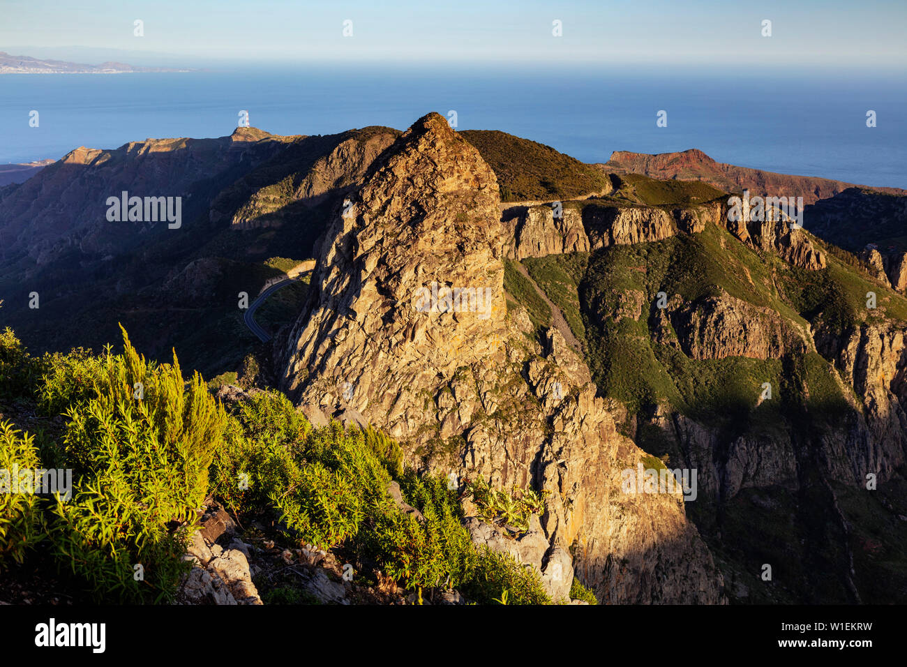Roque de Agando, Garajonay Nationalpark, UNESCO-Weltkulturerbe, La Gomera, Kanarische Inseln, Spanien, Atlantik, Europa Stockfoto