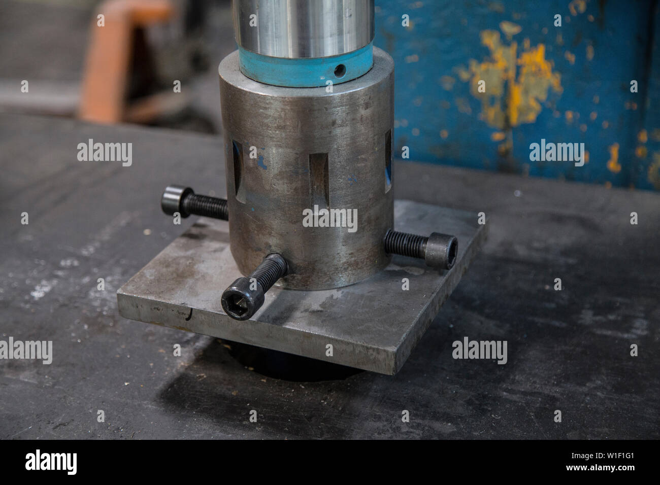 Werkzeug Fur Metall Arbeiten Im Inneren Factory Close Up Stockfotografie Alamy