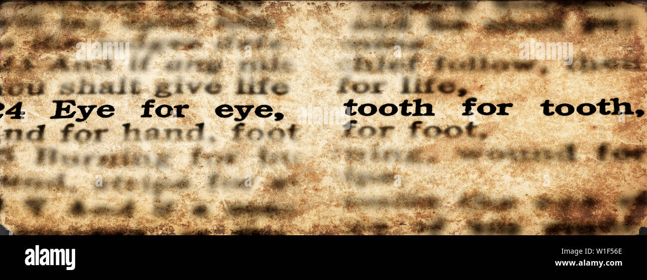 Bibel schrift Auge um Auge und Zahn um Zahn Altes Testament Vers Stockfoto