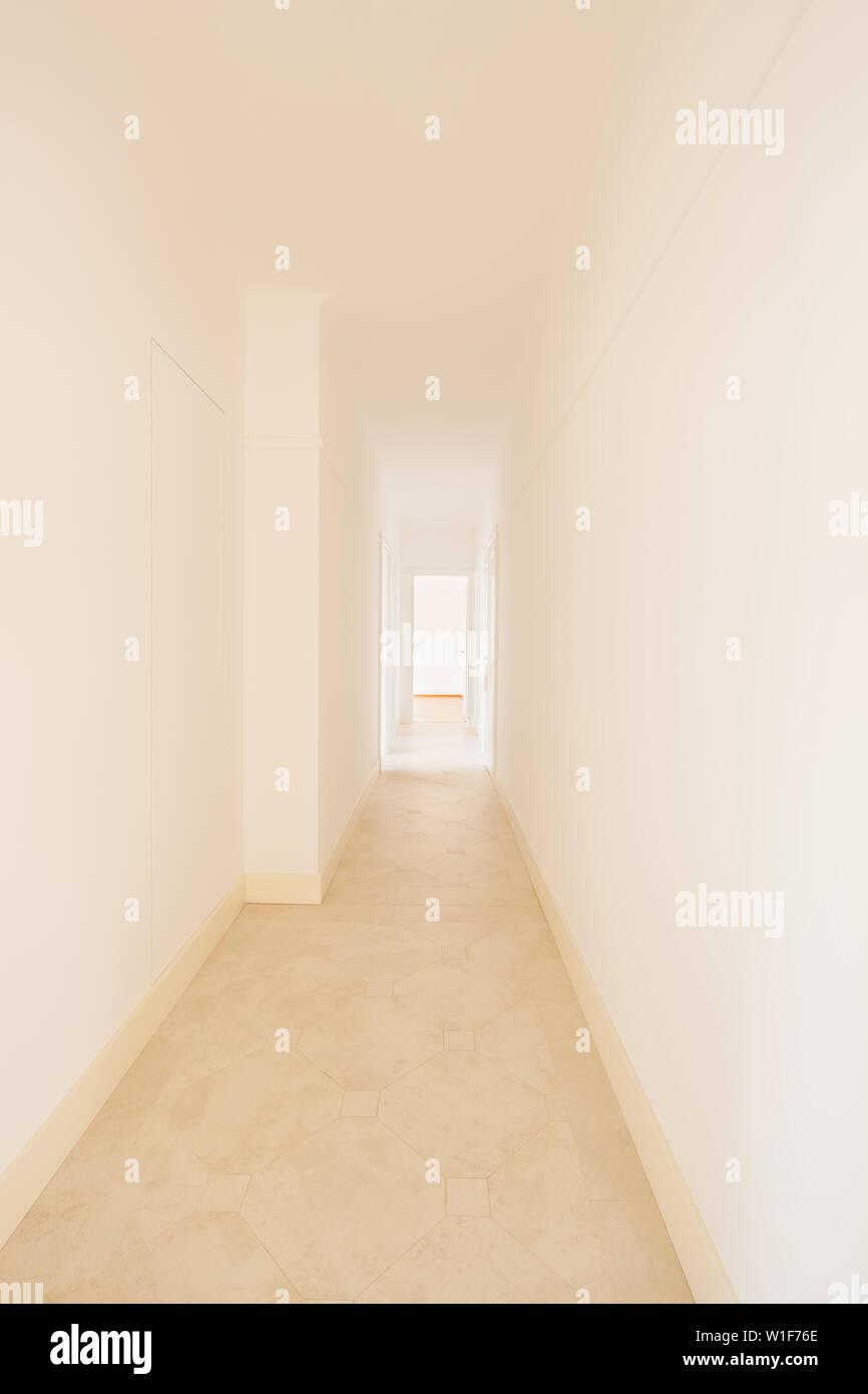 Leeren Korridor in neue Wohnung Stockfoto