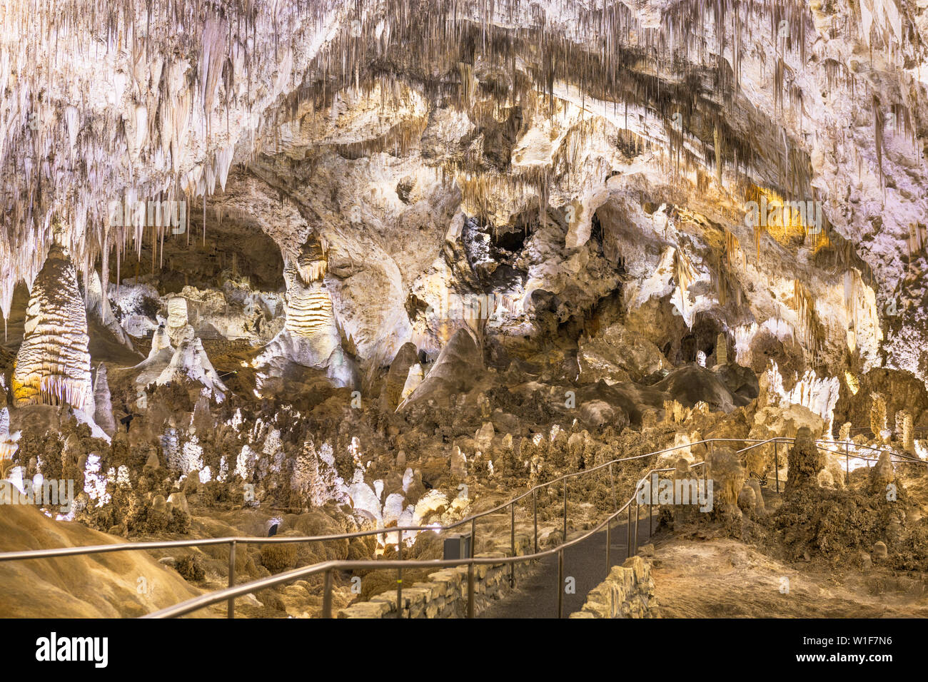 Carlsbad Cavern National Park, New Mexico, USA innerhalb der großen Zimmer. Stockfoto