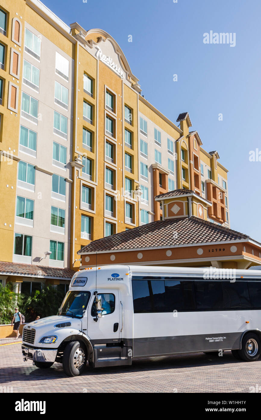 Shuttle Bus Hotel Stockfotos und -bilder Kaufen - Alamy