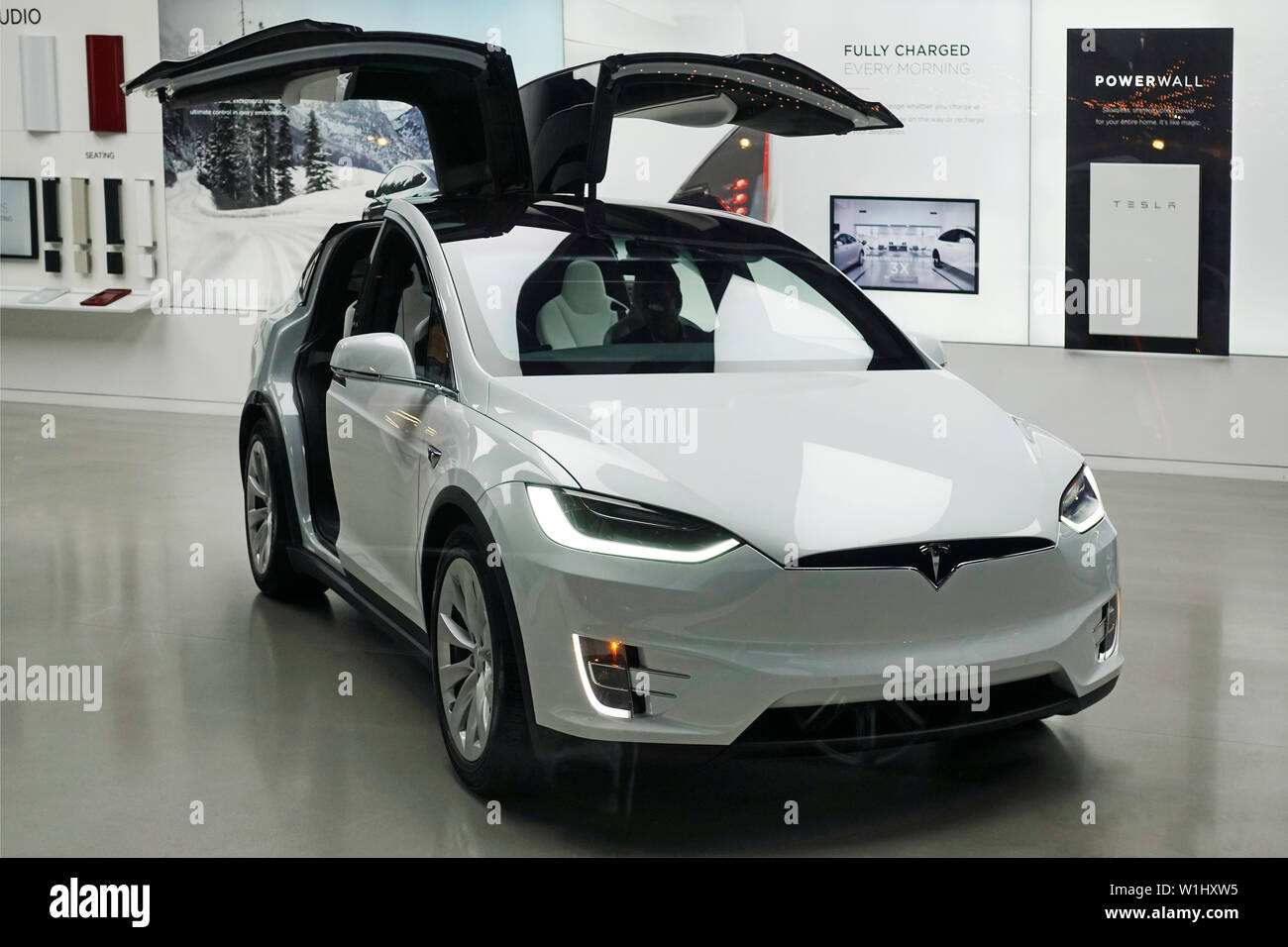 Tesla Showroom im Meatpacking District von New York Stockfoto