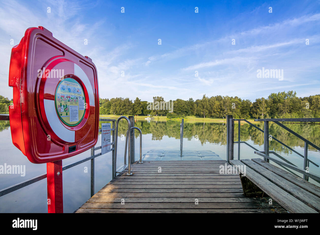 Sommer am See, Germeringer Siehe in Germering, Deutschland Stockfoto