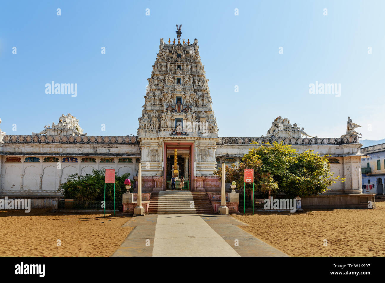 Pushkar, Indien - Februar 06, 2019: Shri Rama Vaikunth Tempel in Pushkar Rajasthan Stockfoto