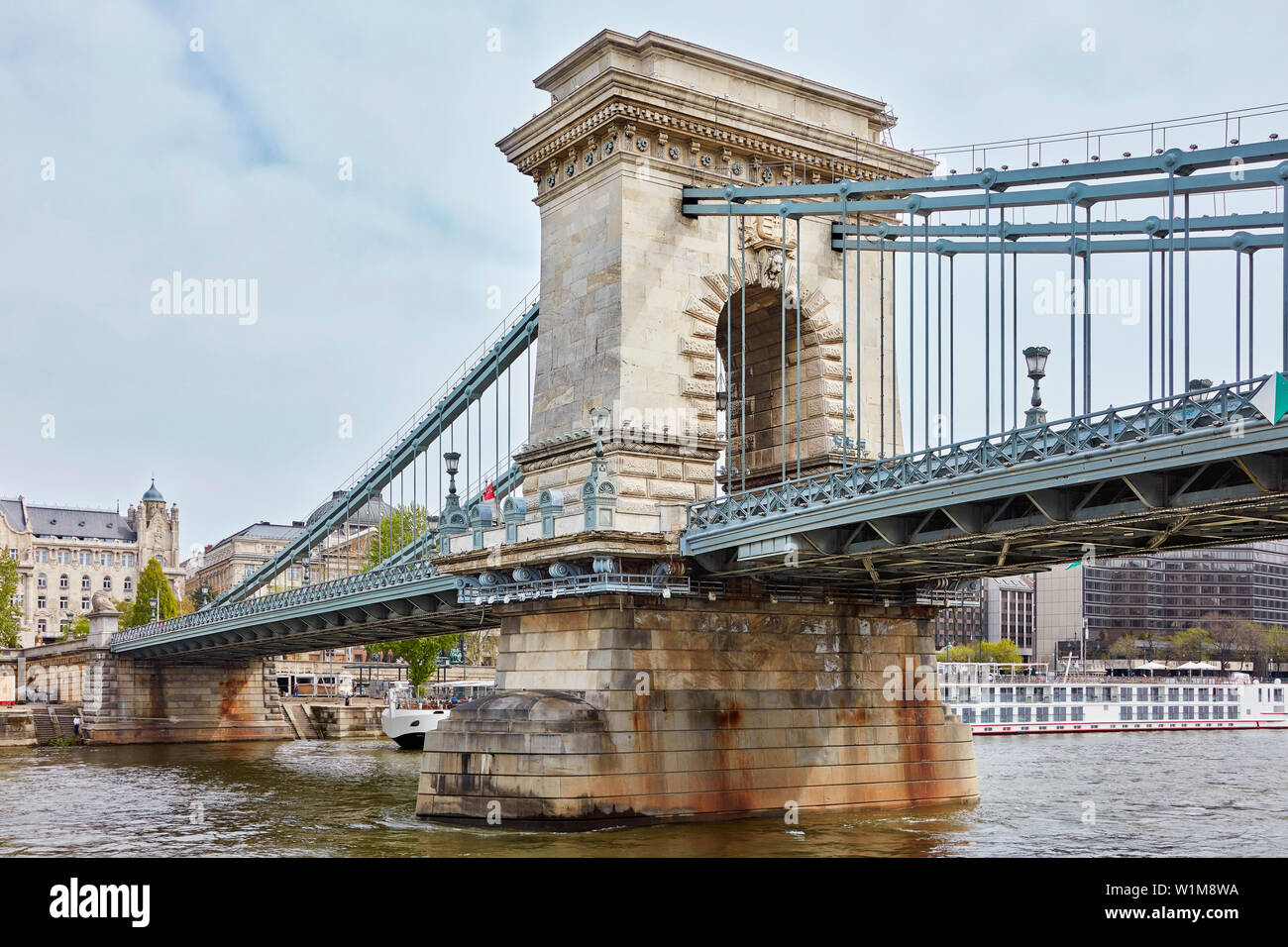 Kettenbrücke über die Donau, Budapest, Ungarn Stockfoto