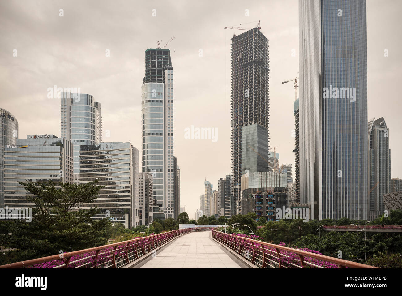Bau von neuen Wolkenkratzer in der Innenstadt von Guangzhou, Provinz Guangdong, Pearl River Delta, China Stockfoto