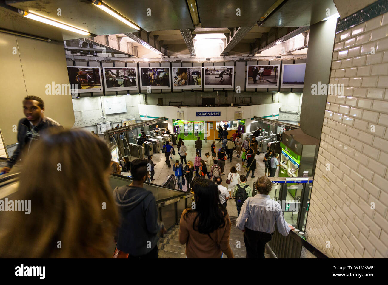 Metro Saint-Michel, Paris, Frankreich, Europa Stockfoto