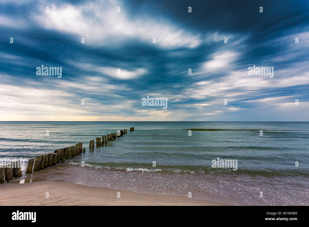 Asperitas Wolken über der Ostsee, Litauen Stockfoto
