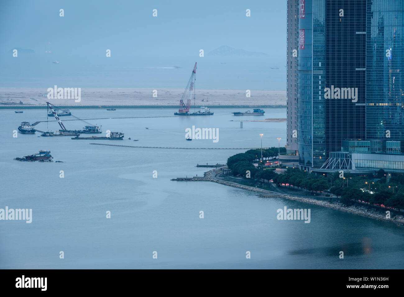 Bauarbeiten am Meer in Zhuhai zu Macau, Provinz Guangdong, China Stockfoto
