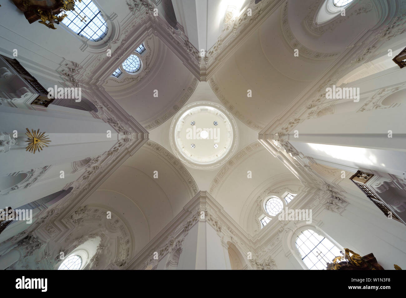 Stiftskirche in das historische Zentrum der Stadt Salzburg, ein UNESCO-Weltkulturerbe, Österreich Stockfoto