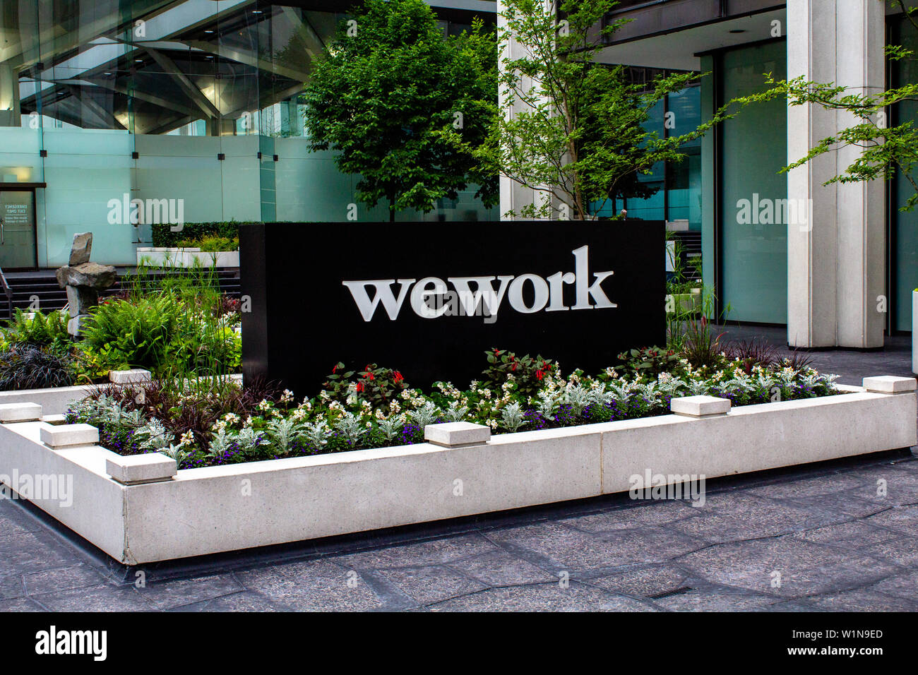 Wework Schild vor dem Gebäude Stockfoto