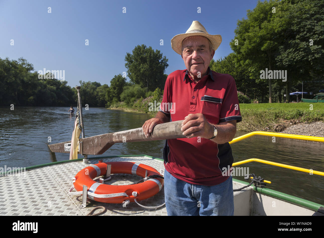 Ein-mann-Fähre über den Sieg in der nähe von Bergheim, Nebenfluss des Rheins, Troisdorf, Nordrhein-Westfalen, Deutschland Stockfoto